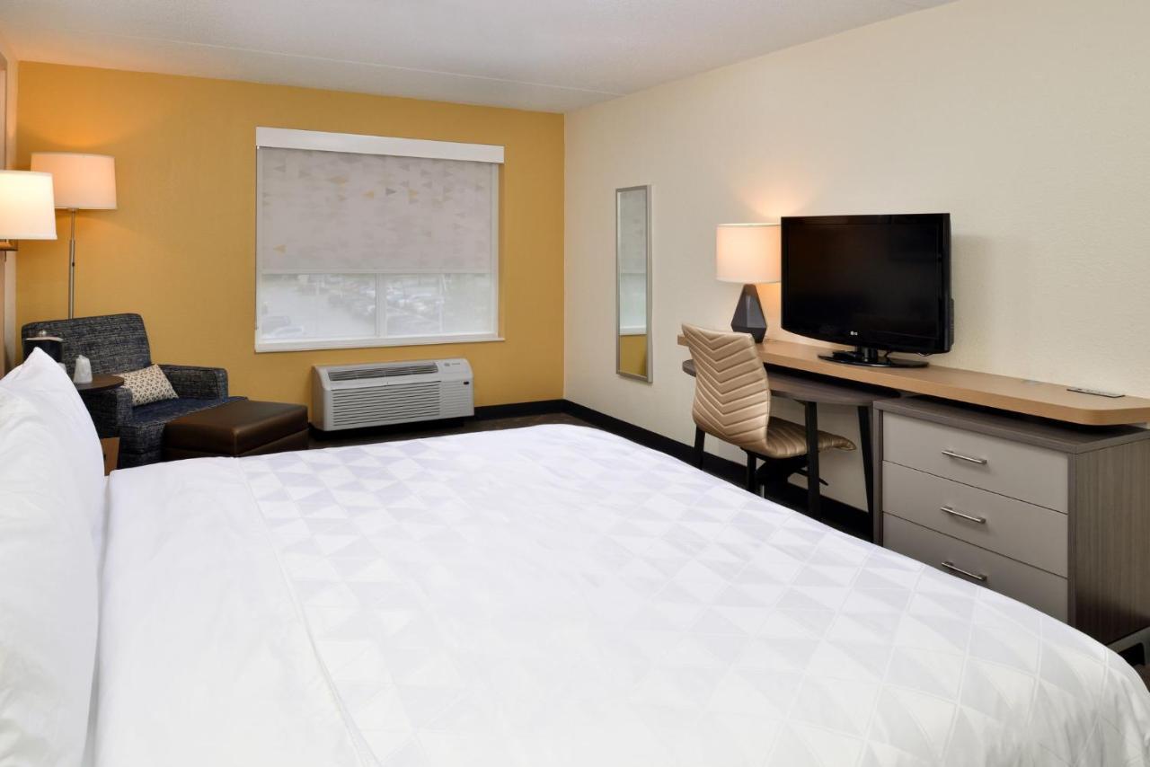 Holiday Inn Hotel & Suites Overland Park-Convention Center By Ihg Dış mekan fotoğraf
