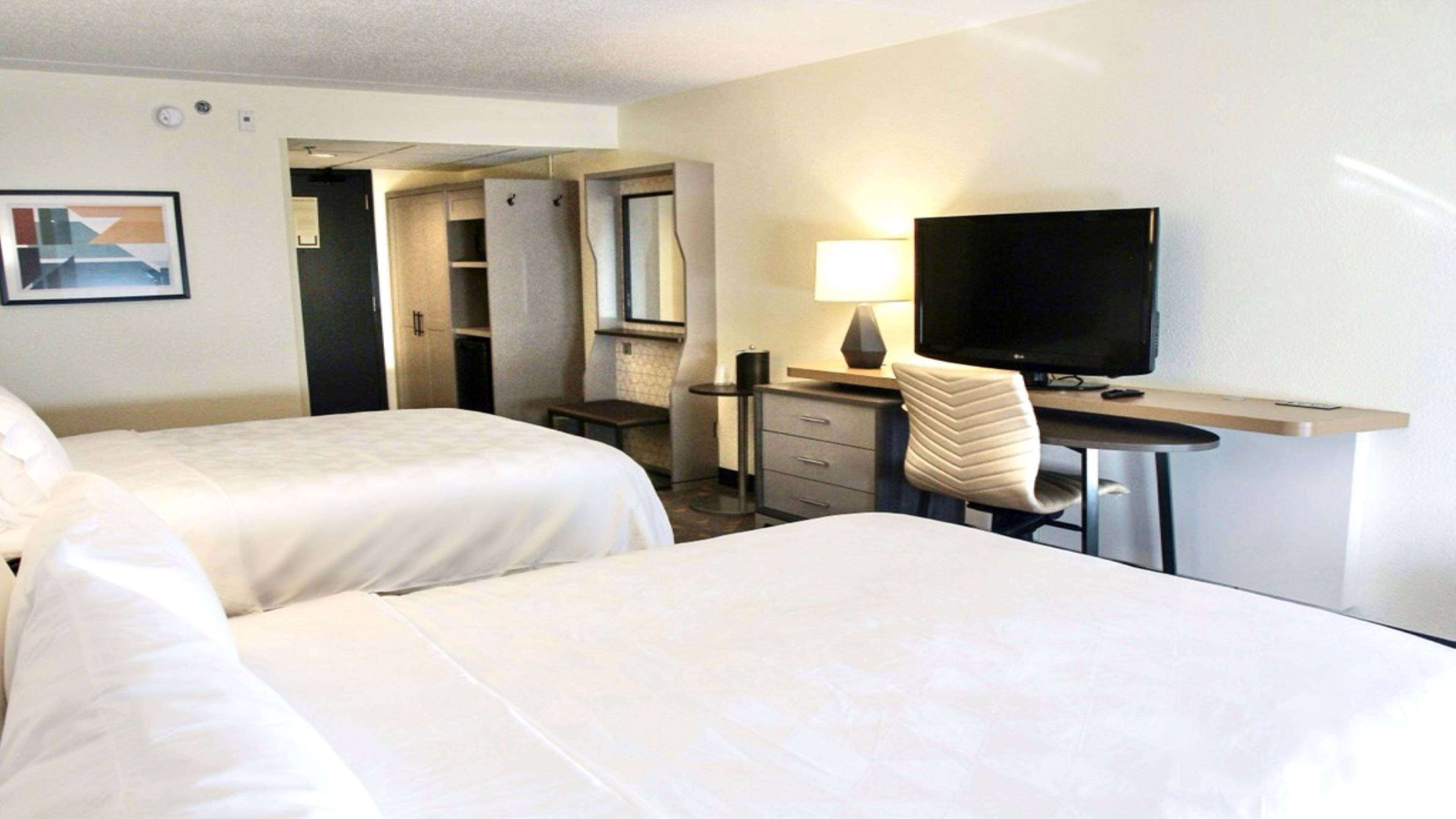 Holiday Inn Hotel & Suites Overland Park-Convention Center By Ihg Dış mekan fotoğraf
