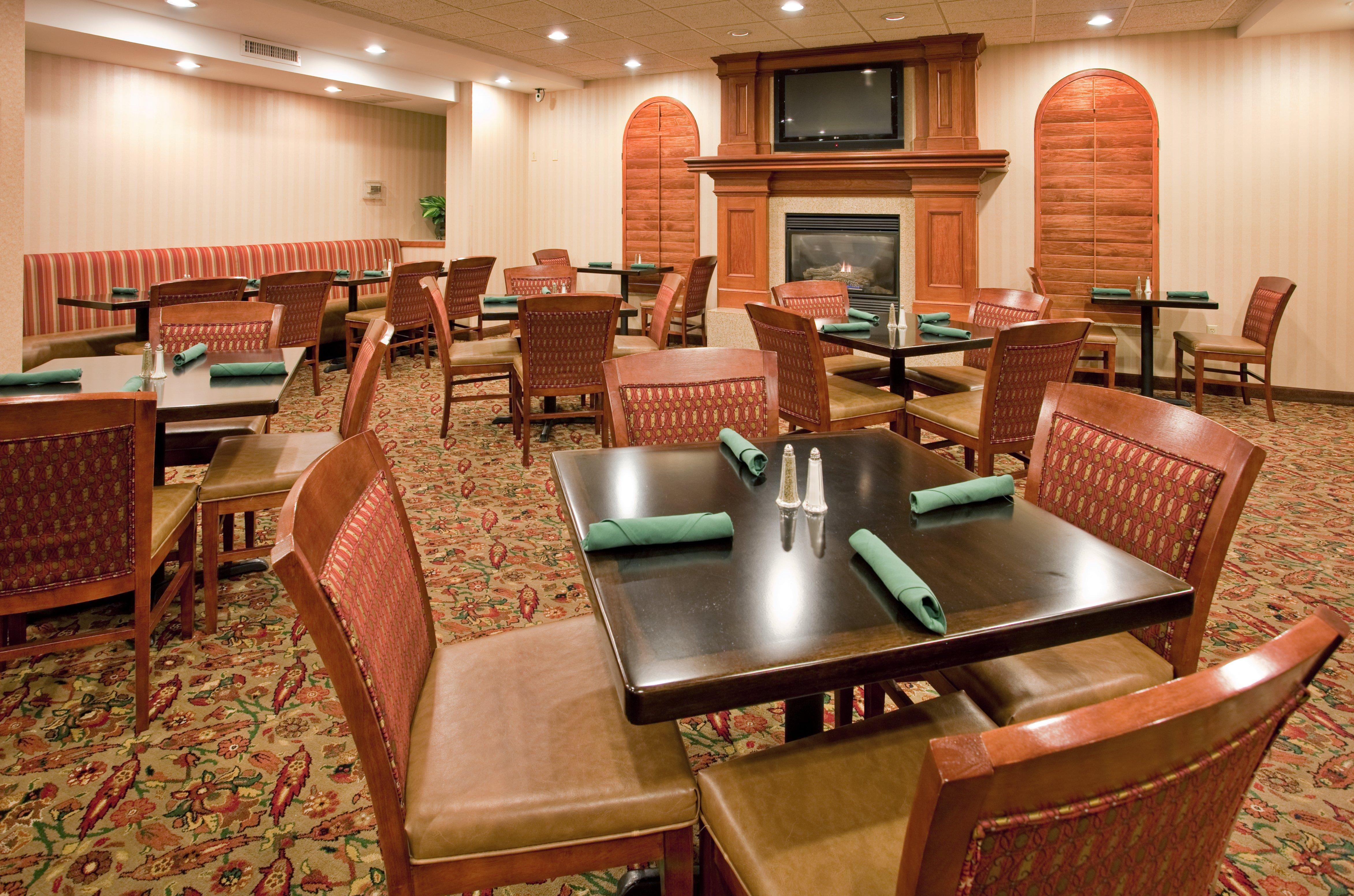 Holiday Inn Hotel & Suites Overland Park-Convention Center By Ihg Dış mekan fotoğraf
