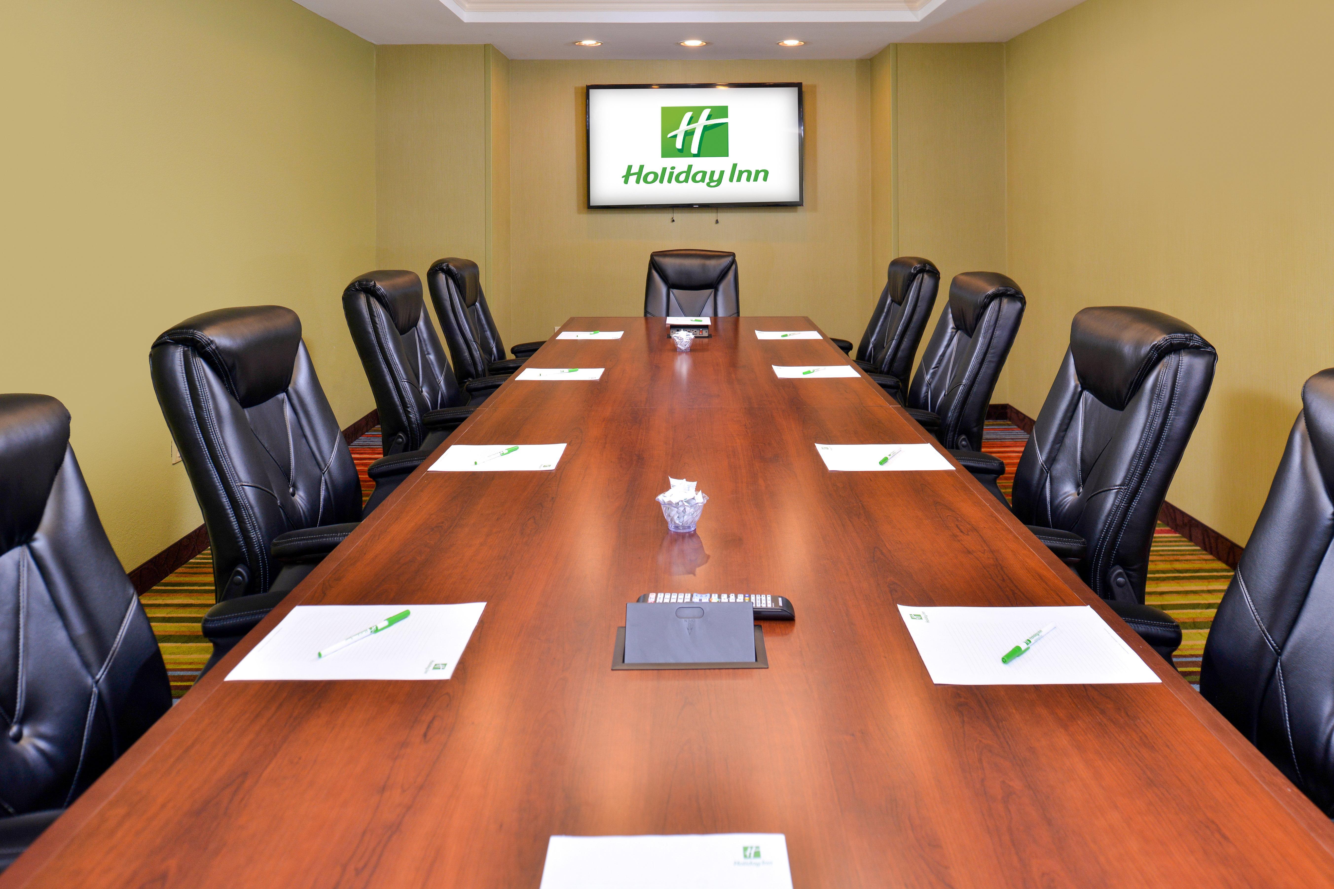 Holiday Inn Hotel & Suites Overland Park-Convention Center By Ihg Dış mekan fotoğraf