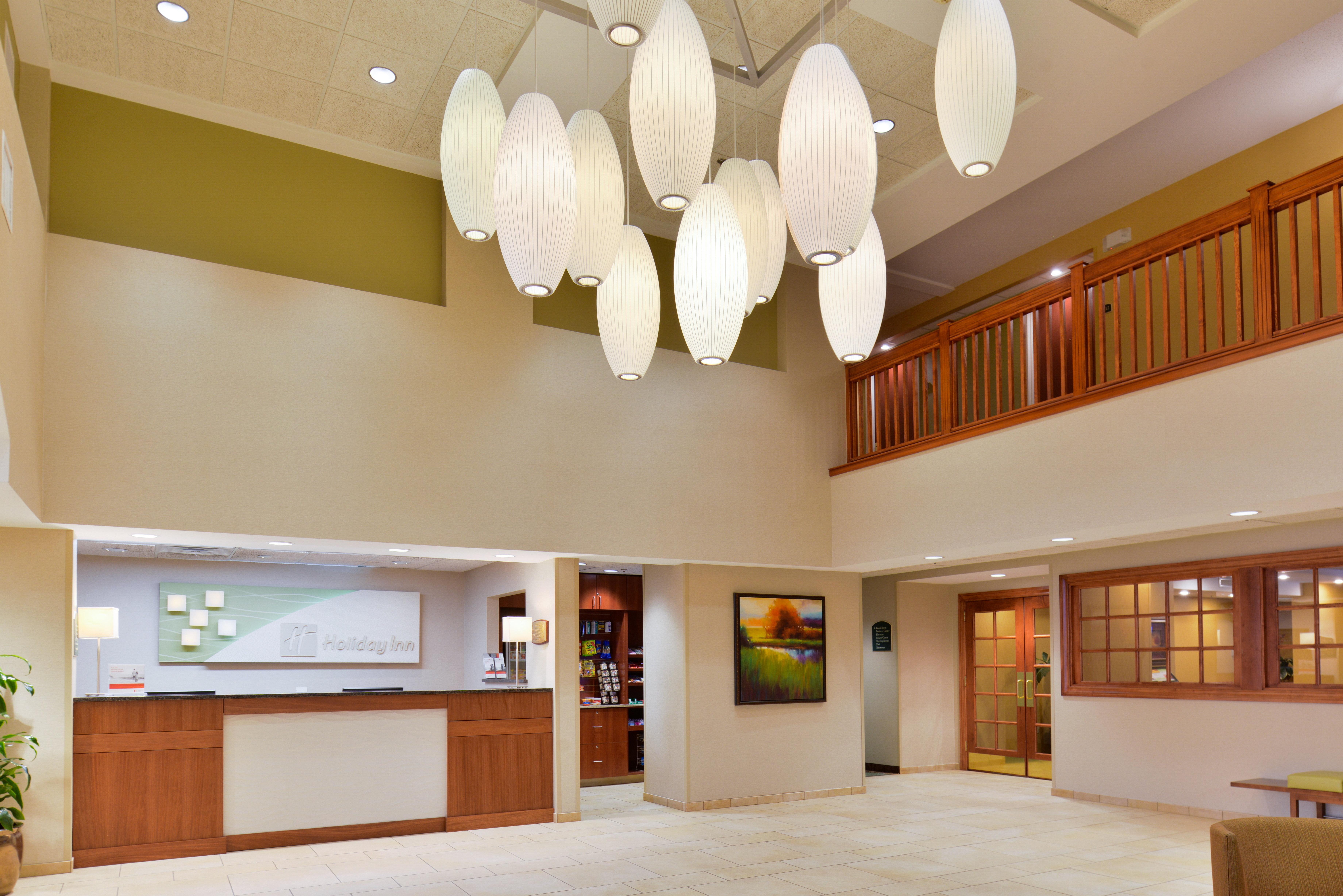 Holiday Inn Hotel & Suites Overland Park-Convention Center By Ihg Dış mekan fotoğraf